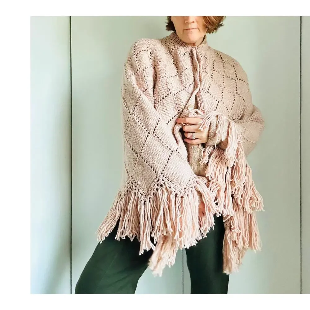 Vintage Hand Knit Poncho in Blush Pink S-L Fit Boho hippie Artisan Fringe Shawl